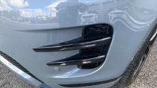 Land Rover Range Rover Evoque 2.0 D200 R-Dynamic SE 5dr Auto Diesel Hatchback